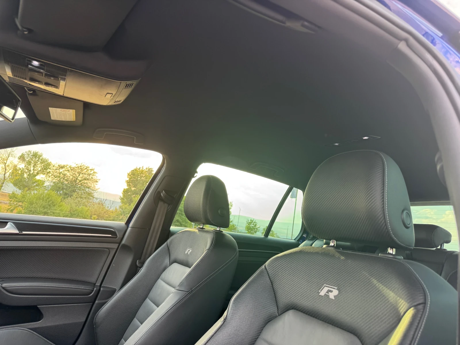 VW Golf 2.0 R 4x4 DSG Full, снимка 10 - Автомобили и джипове - 55779912