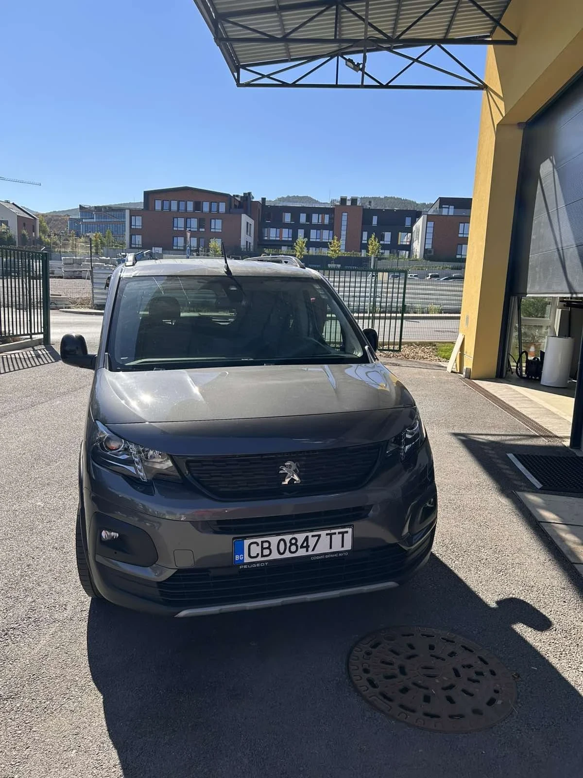 Peugeot Rifter, снимка 3 - Автомобили и джипове - 56118278