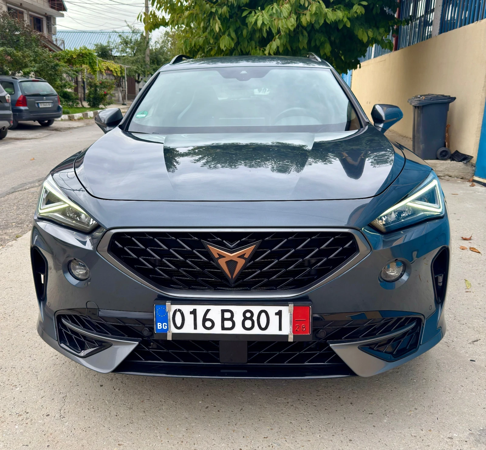 Cupra Formentor  VZ 2.0 TFSI 310 к.с. | 4x4| Гаранция| DCC| BREMBO, снимка 2 - Автомобили и джипове - 56245284