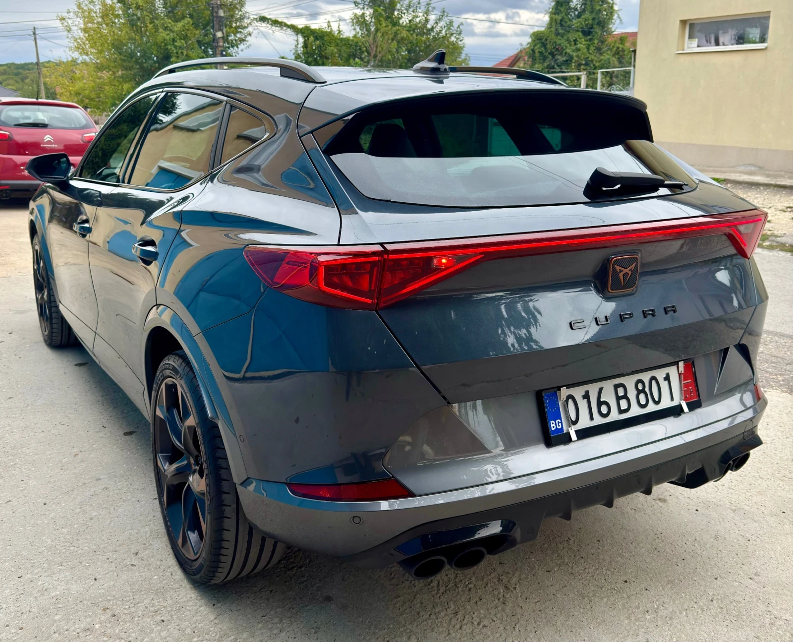Cupra Formentor  VZ 2.0 TFSI 310 к.с. | 4x4| Гаранция| DCC| BREMBO, снимка 5 - Автомобили и джипове - 56245284