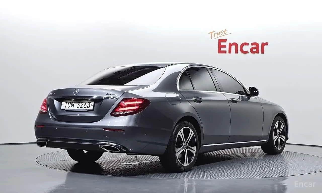 Mercedes-Benz E 300 * E300 4MATIC Avnatgarde *  | Mobile.bg � ����������� 2