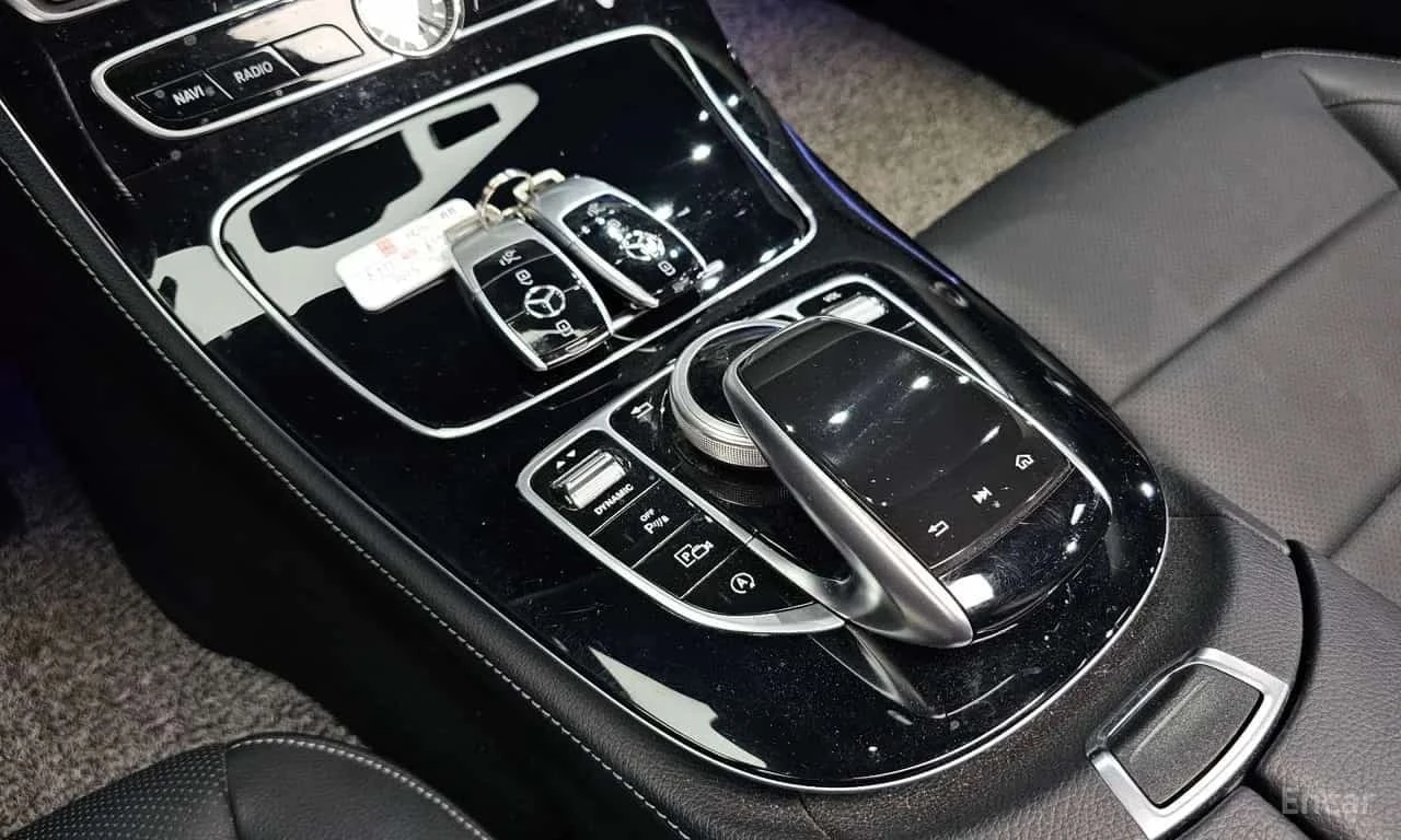Mercedes-Benz E 300 * E300 4MATIC Avnatgarde *  | Mobile.bg � ����������� 17
