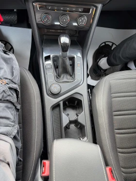 VW Tiguan * 4Motion * CARFAX * , снимка 17