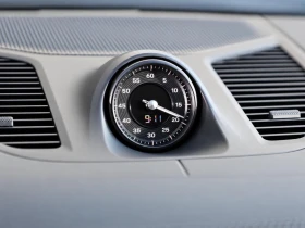Porsche Cayenne E-HYBRID/4WD/HUD/BOSE/360/LEDER/MEMORY/AHK/ | Auto.bg — изображение 13