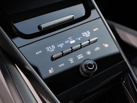 Porsche Cayenne E-HYBRID/4WD/HUD/BOSE/360/LEDER/MEMORY/AHK/ | Auto.bg — изображение 11