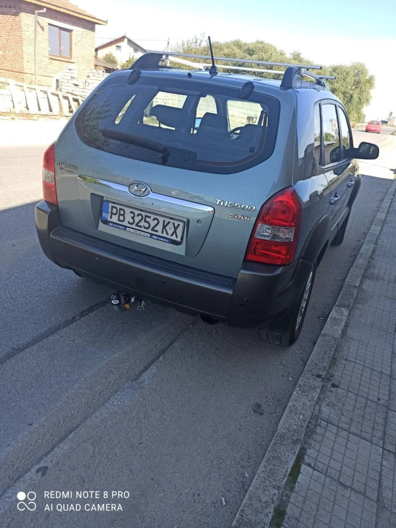 Hyundai Tucson Crdi, снимка 2 - Автомобили и джипове - 47077178