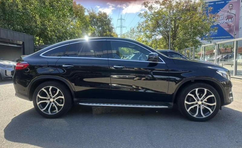 Mercedes-Benz GLE 350 d COUPE, снимка 6 - Автомобили и джипове - 47537136