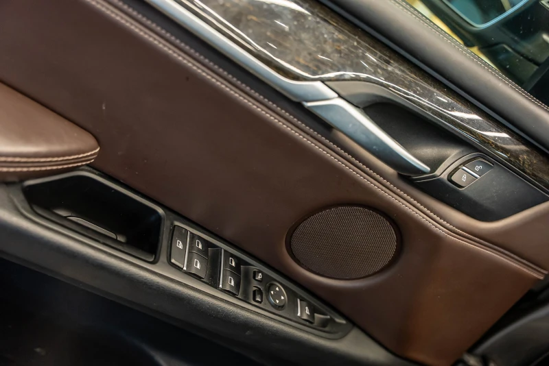 BMW X5 35i Xdrive, снимка 12 - Автомобили и джипове - 51505721