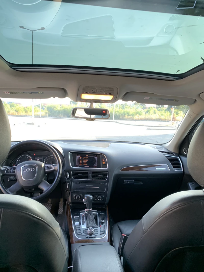 Audi Q5 2.0t quattro , снимка 11 - Автомобили и джипове - 52230161