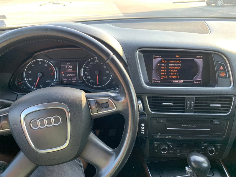 Audi Q5 2.0t quattro , снимка 12 - Автомобили и джипове - 52230161