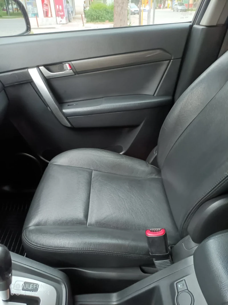 Chevrolet Captiva, снимка 5 - Автомобили и джипове - 52395100