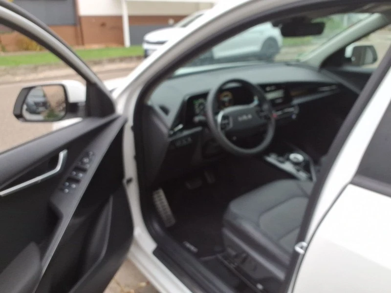 Kia Niro 65KWh INSPIRATION/2023�./12000��! | Mobile.bg � ����������� 7