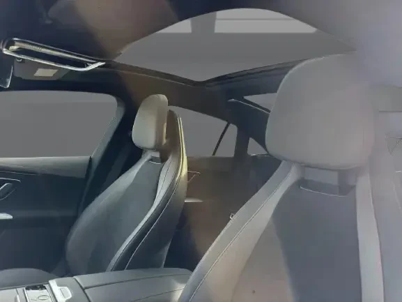 Mercedes-Benz EQE 500 4Matic = AMG Line = Premium Гаранция - изображение 7