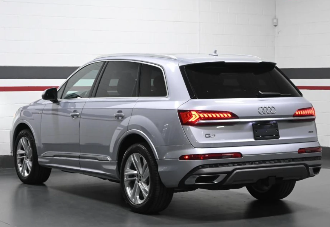Audi Q7 2021 Audi Q7 S-Line  - изображение 6