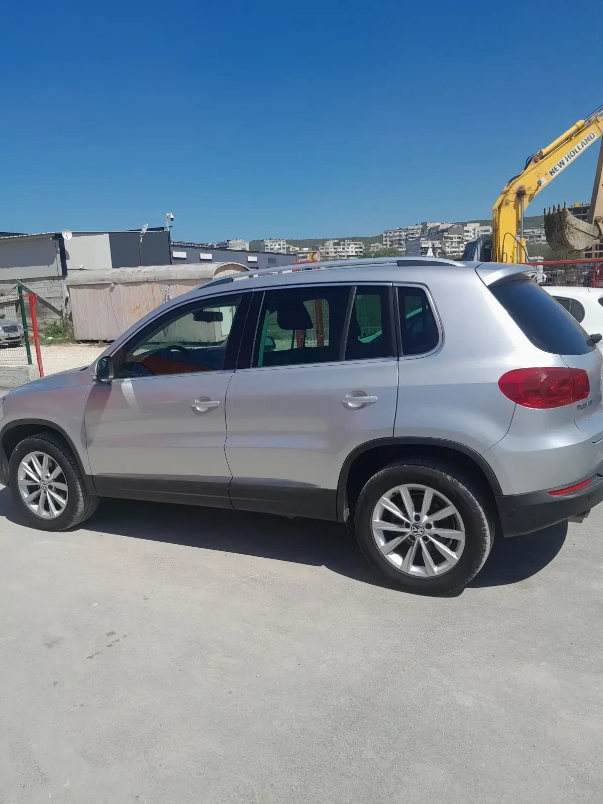 VW Tiguan 2.0 D 4x4 - изображение 5