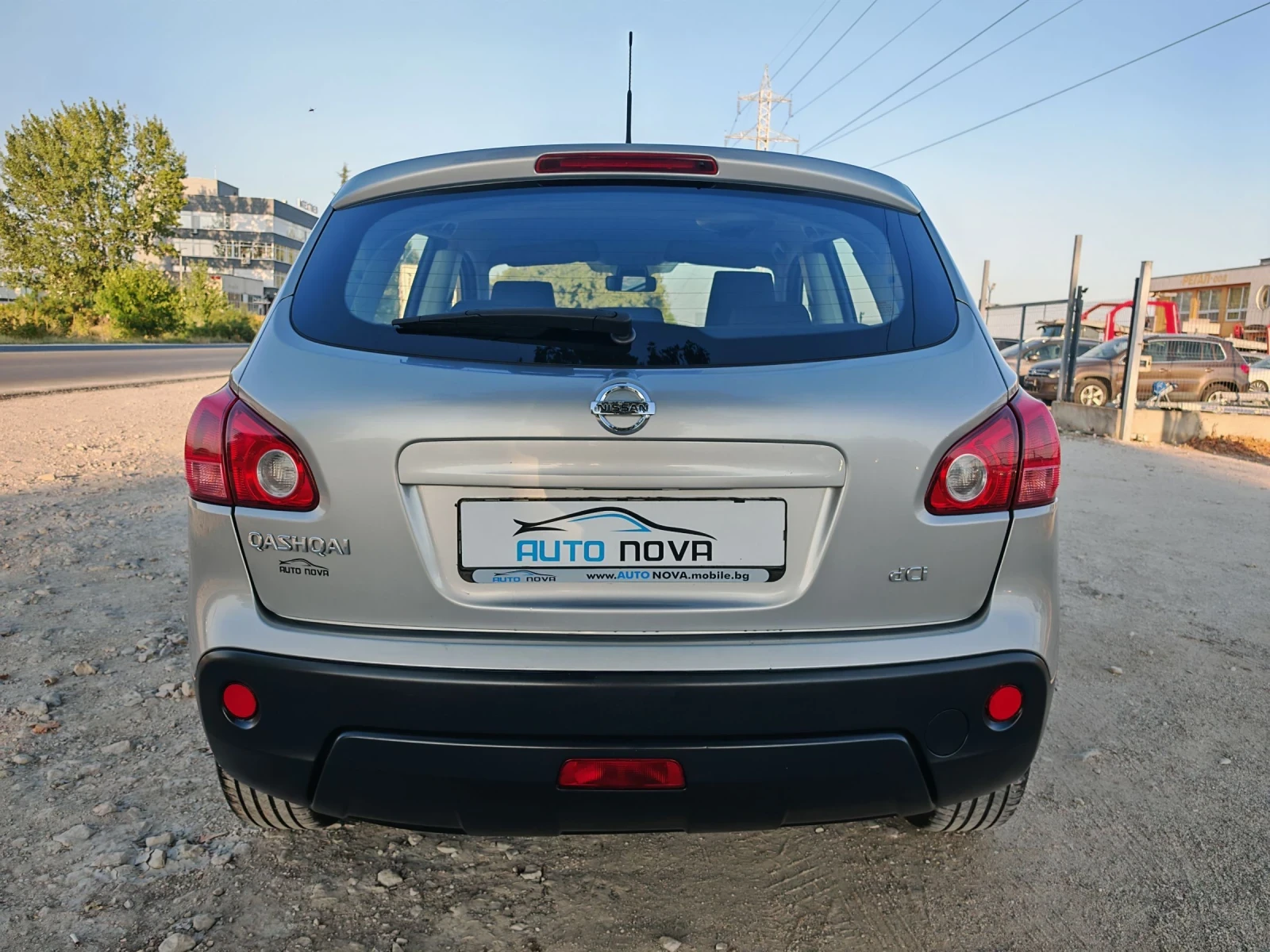 Nissan Qashqai 1.5 ДИЗЕЛ 106 К.С. УНИКАЛНО СЪСТОЯНИЕ!  - изображение 6