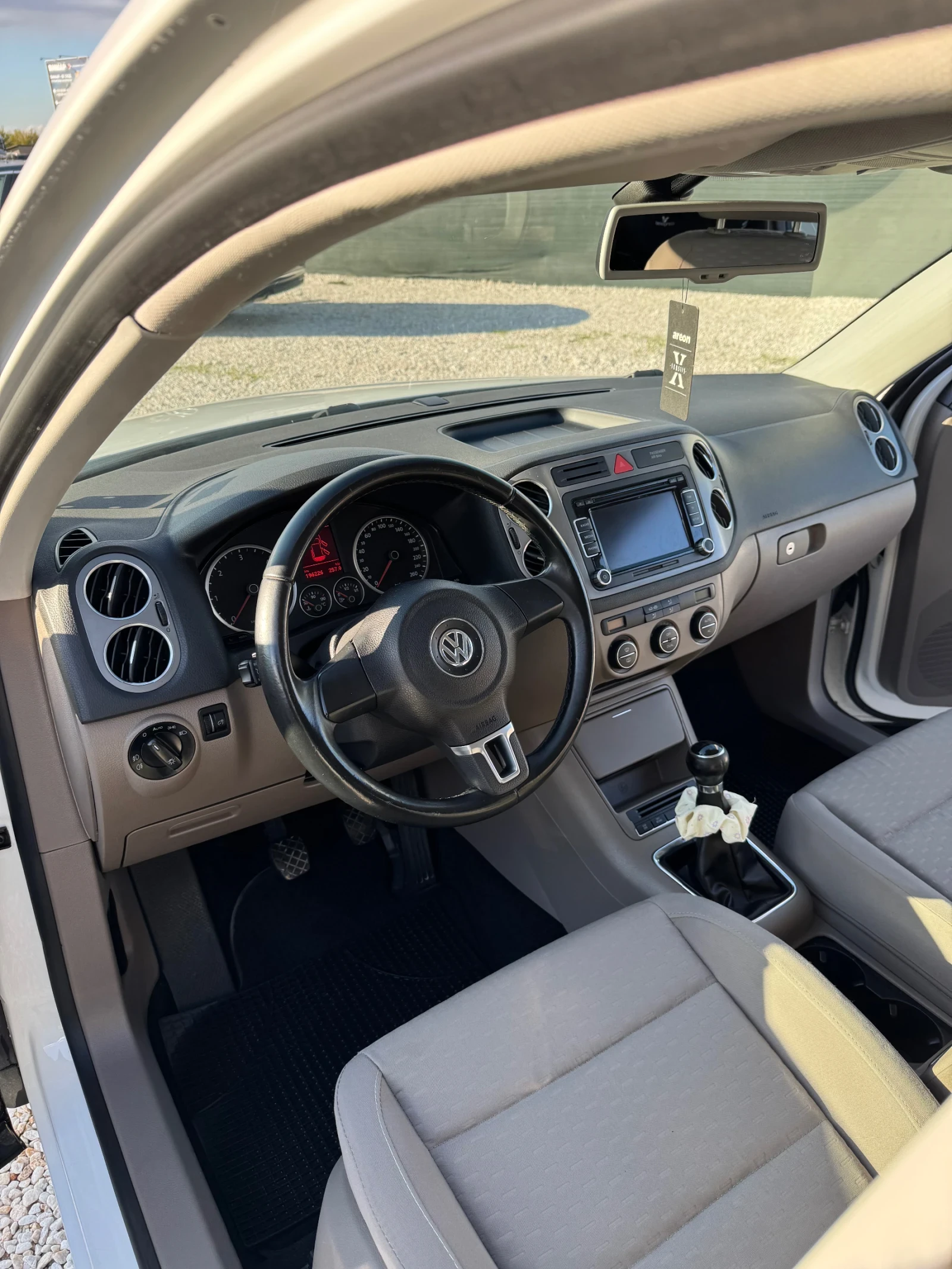 VW Tiguan 2.0TDI-170��. | Mobile.bg � ����������� 12
