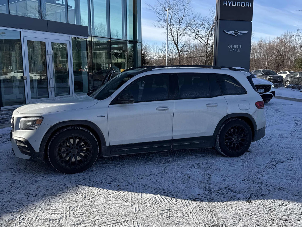 Mercedes-Benz GLB CARFAX* *   *  | Mobile.bg   2