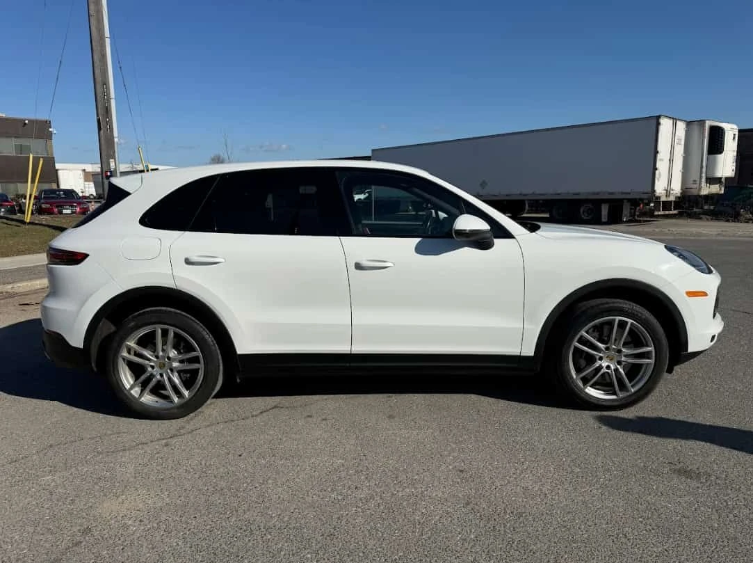 Porsche Cayenne ОБДУХВАНЕ* ПАНОРАМА* BOSE* 360КАМЕРИ* , снимка 3 - Автомобили и джипове - 54804091