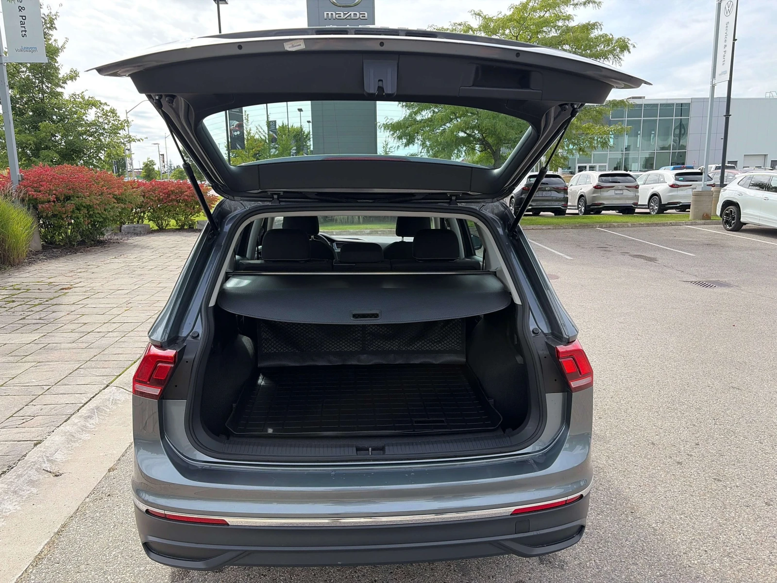 VW Tiguan * 4Motion * CARFAX * , снимка 10 - Автомобили и джипове - 56102748