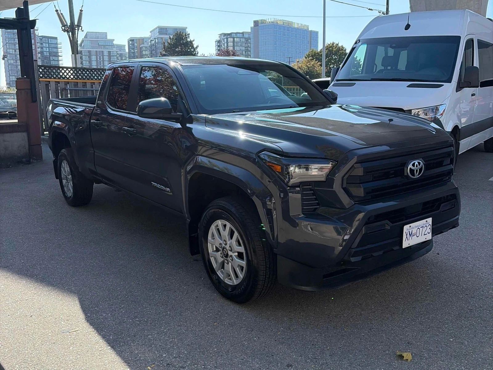 Toyota Tacoma * 4x4 Double Cab Auto * CARFAX * 