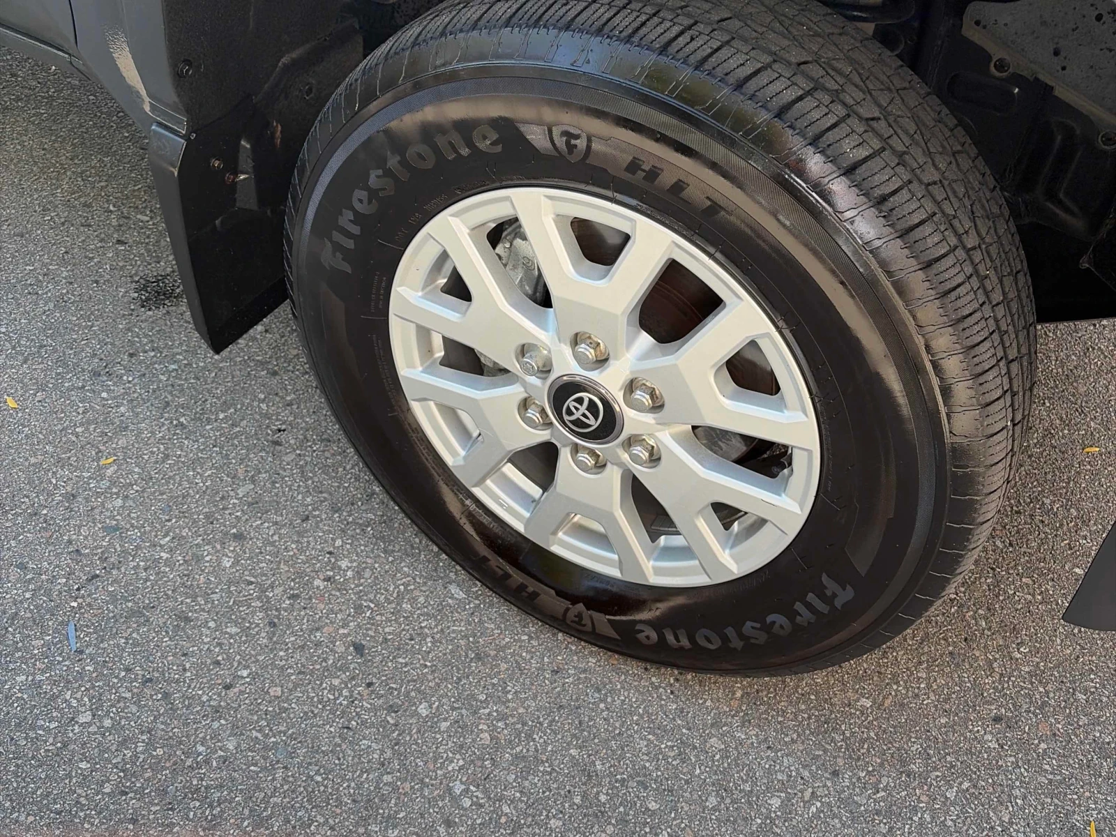 Toyota Tacoma * 4x4 Double Cab Auto * CARFAX * , снимка 7 - Автомобили и джипове - 56131085