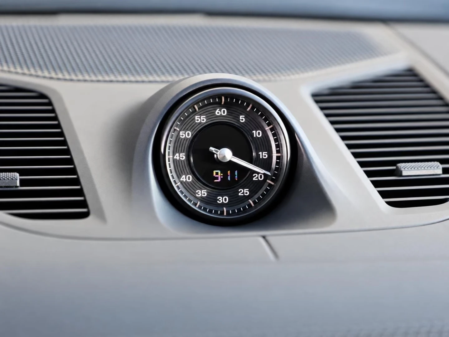 Porsche Cayenne E-HYBRID/4WD/HUD/BOSE/360/LEDER/MEMORY/AHK/ | Mobile.bg � ����������� 13