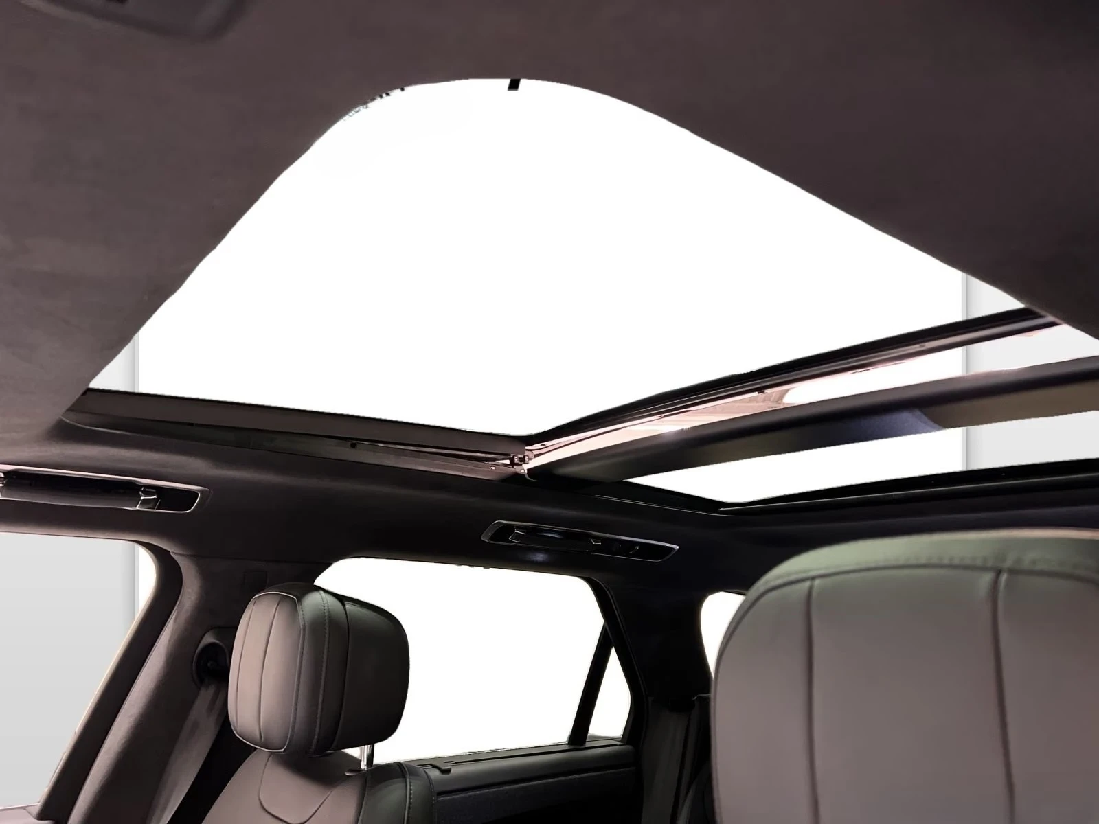 Land Rover Range Rover Sport D350/AUTOBIOGRAPHY/BLACK PACK/MASSAGE/MERIDIAN | Mobile.bg � ����������� 7