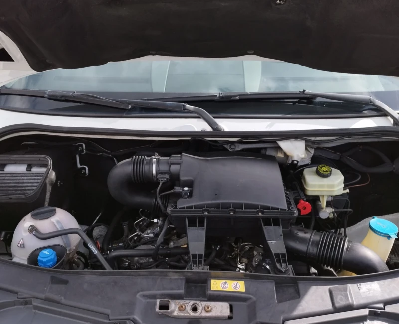 Mercedes-Benz Sprinter 419 CDI/190к.с/до 3.5т/Евро 6/Клима, снимка 6 - Бусове и автобуси - 49875765