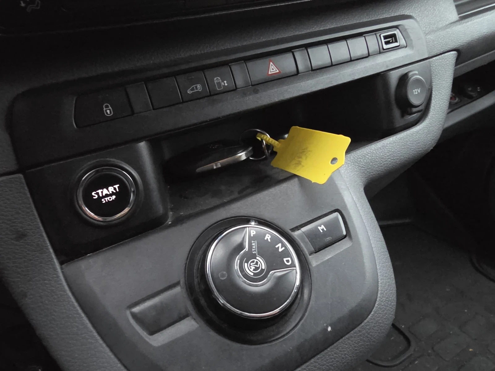 Peugeot Expert 2.0HDI AUTOMATIC - изображение 8