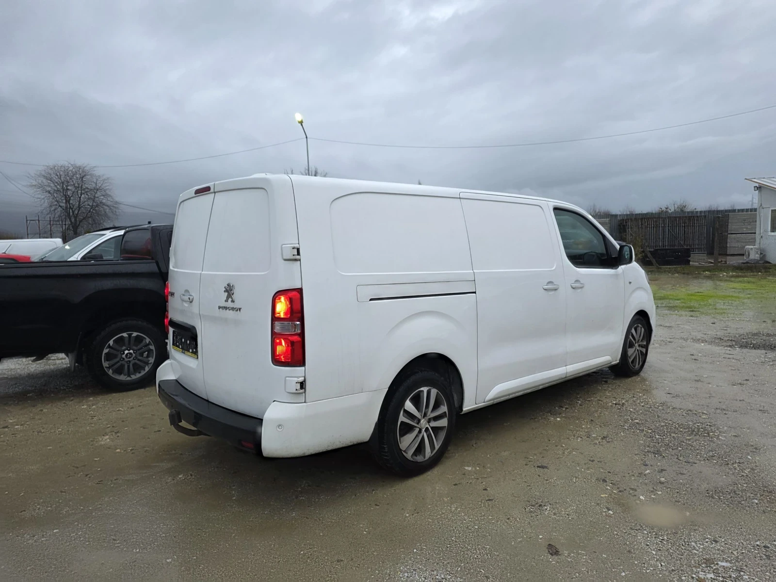 Peugeot Expert 2.0HDI AUTOMATIC - изображение 3