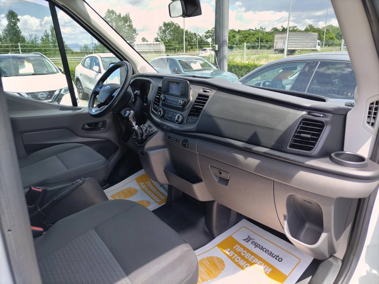 Ford Transit 2.0TDCI/130к.с./6+ 1/L2, снимка 15 - Бусове и автобуси - 54970580