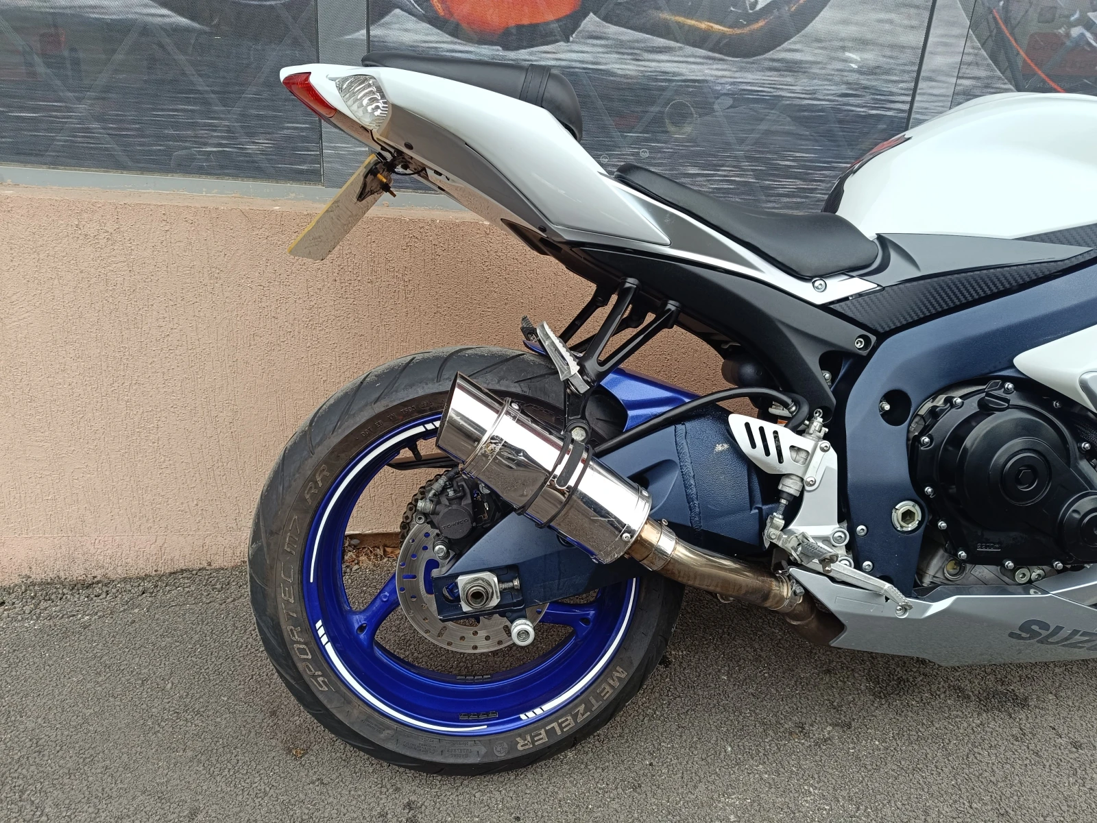 Suzuki Gsxr 750 - изображение 9