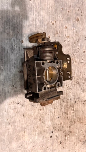 Дроселова Клапа за Renault Clio 1997 - 3435201597