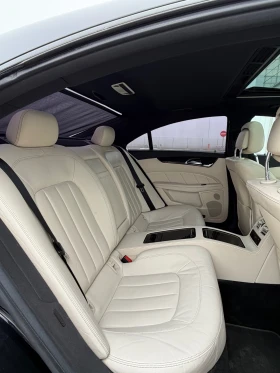 Mercedes-Benz CLS 350  4 MATIC AMG LINE, снимка 14