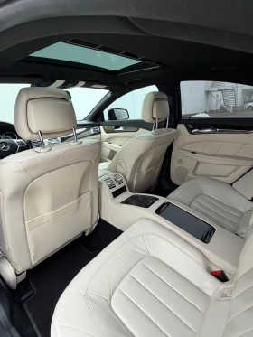 Mercedes-Benz CLS 350  4 MATIC AMG LINE, снимка 16