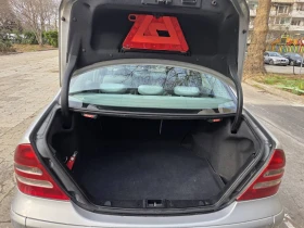 Mercedes-Benz C 220, снимка 4