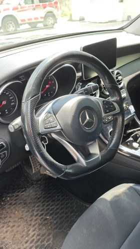 Mercedes-Benz GLC 220, снимка 16