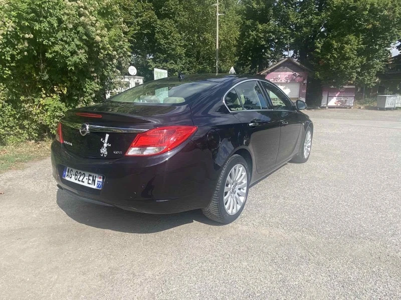 Opel Insignia 2.0 d, снимка 3 - Автомобили и джипове - 42327484