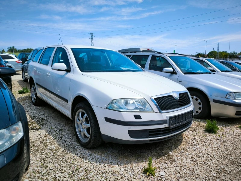 Skoda Octavia 2.0I 4x4, снимка 2 - Автомобили и джипове - 46007103