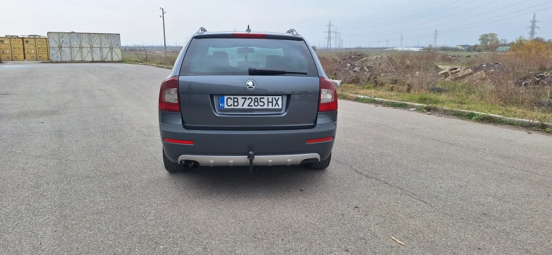 Skoda Octavia  Скаут 2.0  140 4x4  , снимка 3 - Автомобили и джипове - 47820952