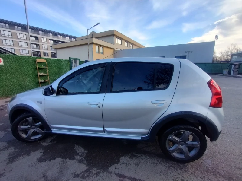 Dacia Sandero Stepway Заводска ГАЗ, снимка 8 - Автомобили и джипове - 49113203