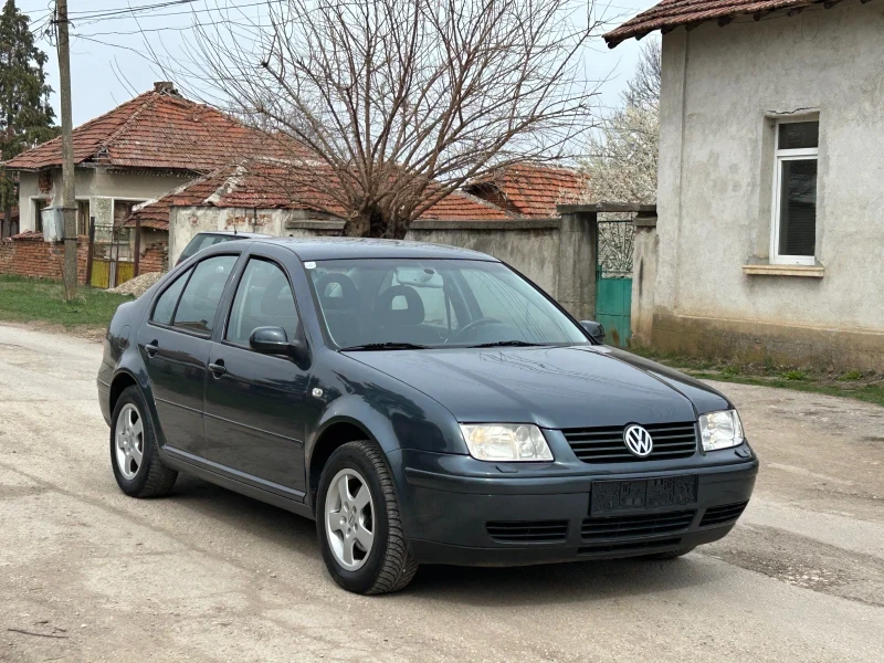 VW Bora 1.9tdi, снимка 2 - Автомобили и джипове - 49606658