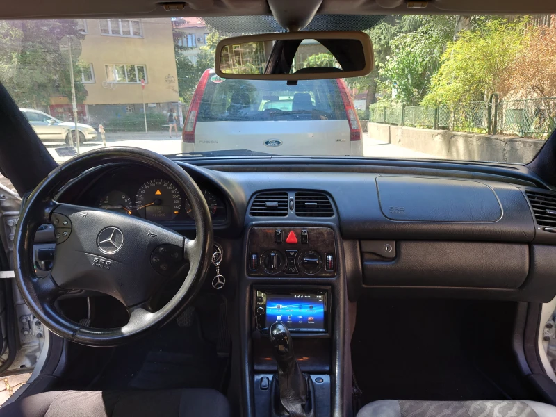 Mercedes-Benz CLK 200, снимка 14 - Автомобили и джипове - 52440999
