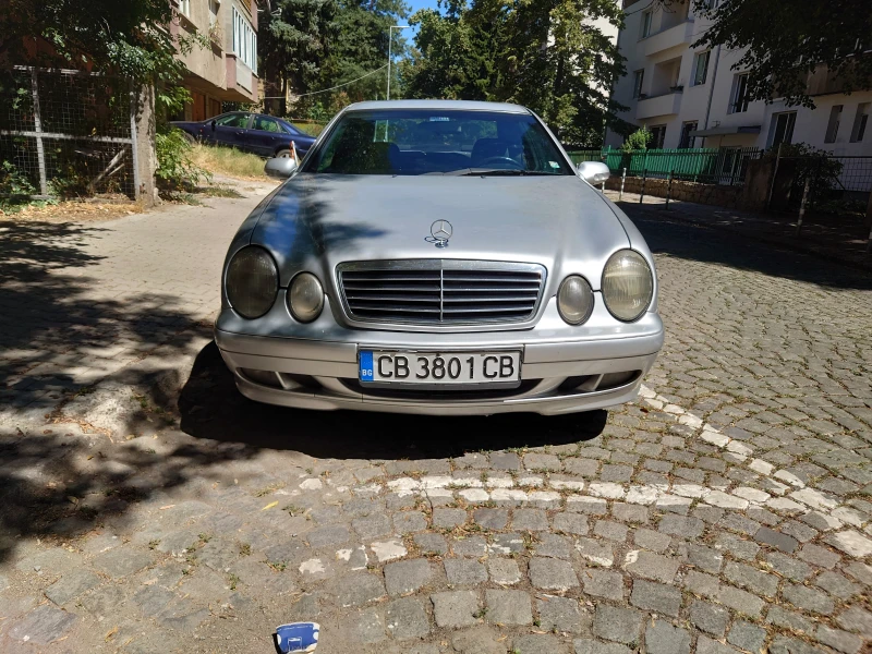 Mercedes-Benz CLK 200, снимка 7 - Автомобили и джипове - 52440999