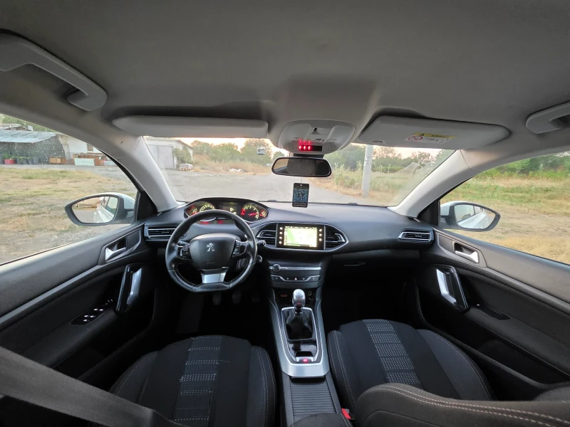 Peugeot 308 2.0HDI 150 EU6, снимка 11 - Автомобили и джипове - 52023148