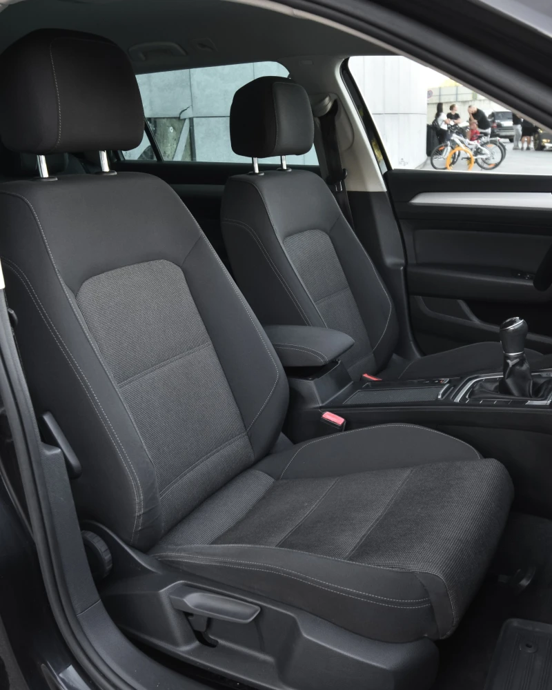 VW Passat 2.0 TDI, снимка 11 - Автомобили и джипове - 51534847