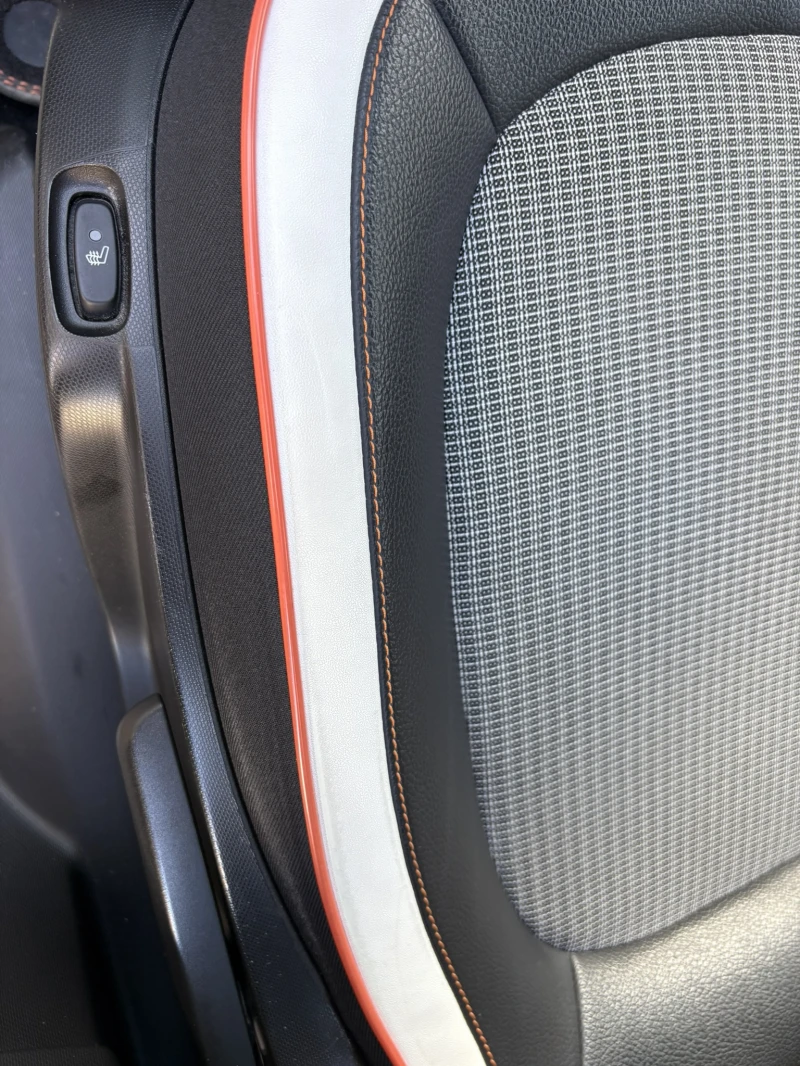 Renault Twingo Vibes Edition, снимка 10 - Автомобили и джипове - 52527600