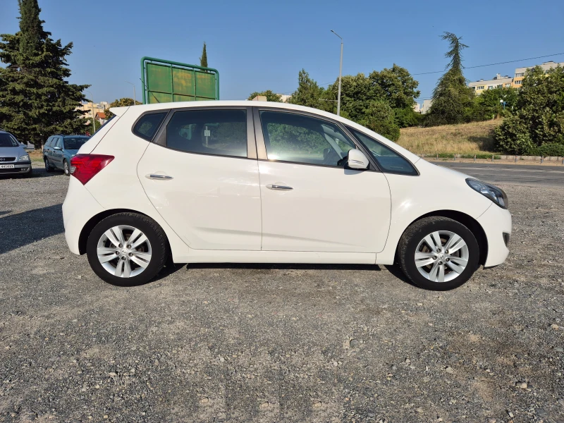 Hyundai Ix20 1.6i Газ.Инжек., снимка 6 - Автомобили и джипове - 52804454