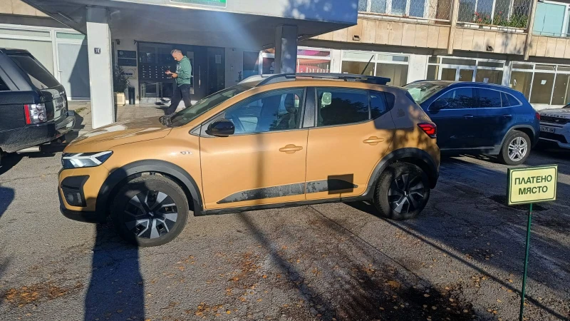 Dacia Sandero Stepway, снимка 16 - Автомобили и джипове - 52854771